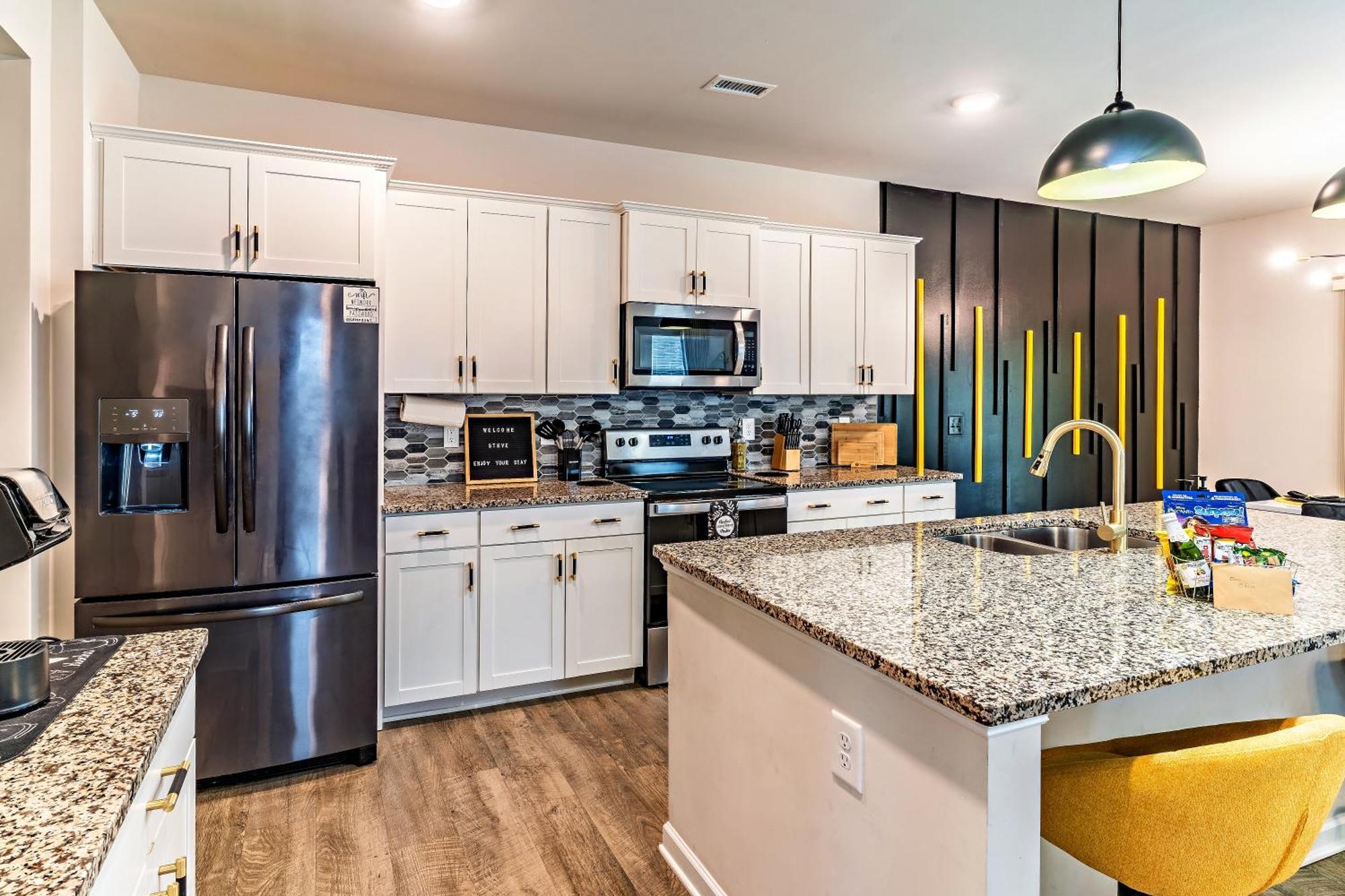Raleigh Luxe Family Retreat- 15 Min To Downtown, Kids Gear, Fast Wifi For Wfh, Ev & Pet Friendly Βίλα Εξωτερικό φωτογραφία